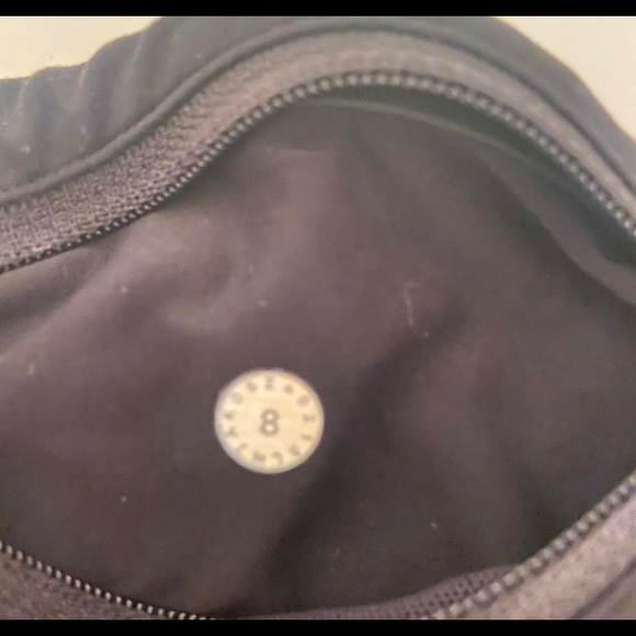 lululemon speed up shorts - Picture 4 of 4